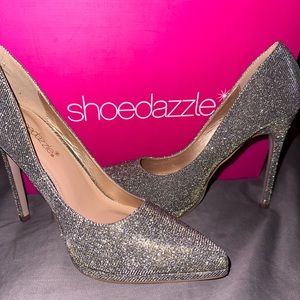 Metallic size 6.5 Erilyn Pumps